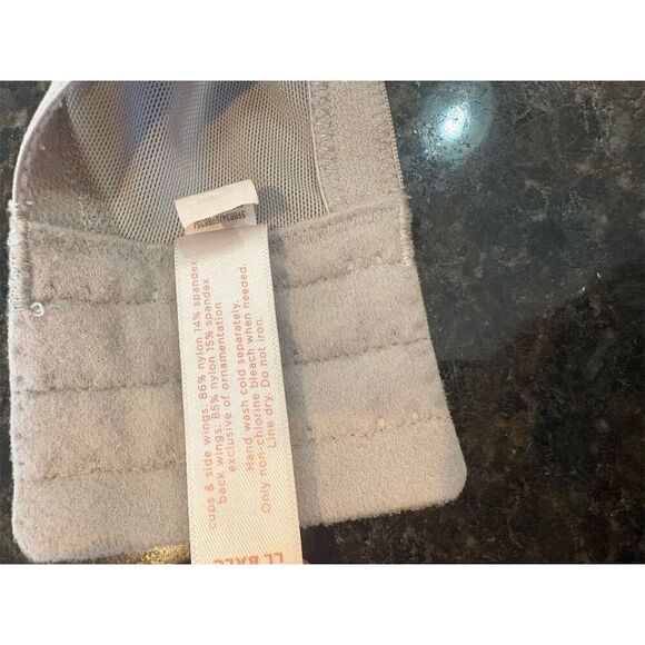 Cacique Women's Lace T-Shirt Bra 40F Gray Lightly Lined Underwire - Picture 11 of 13